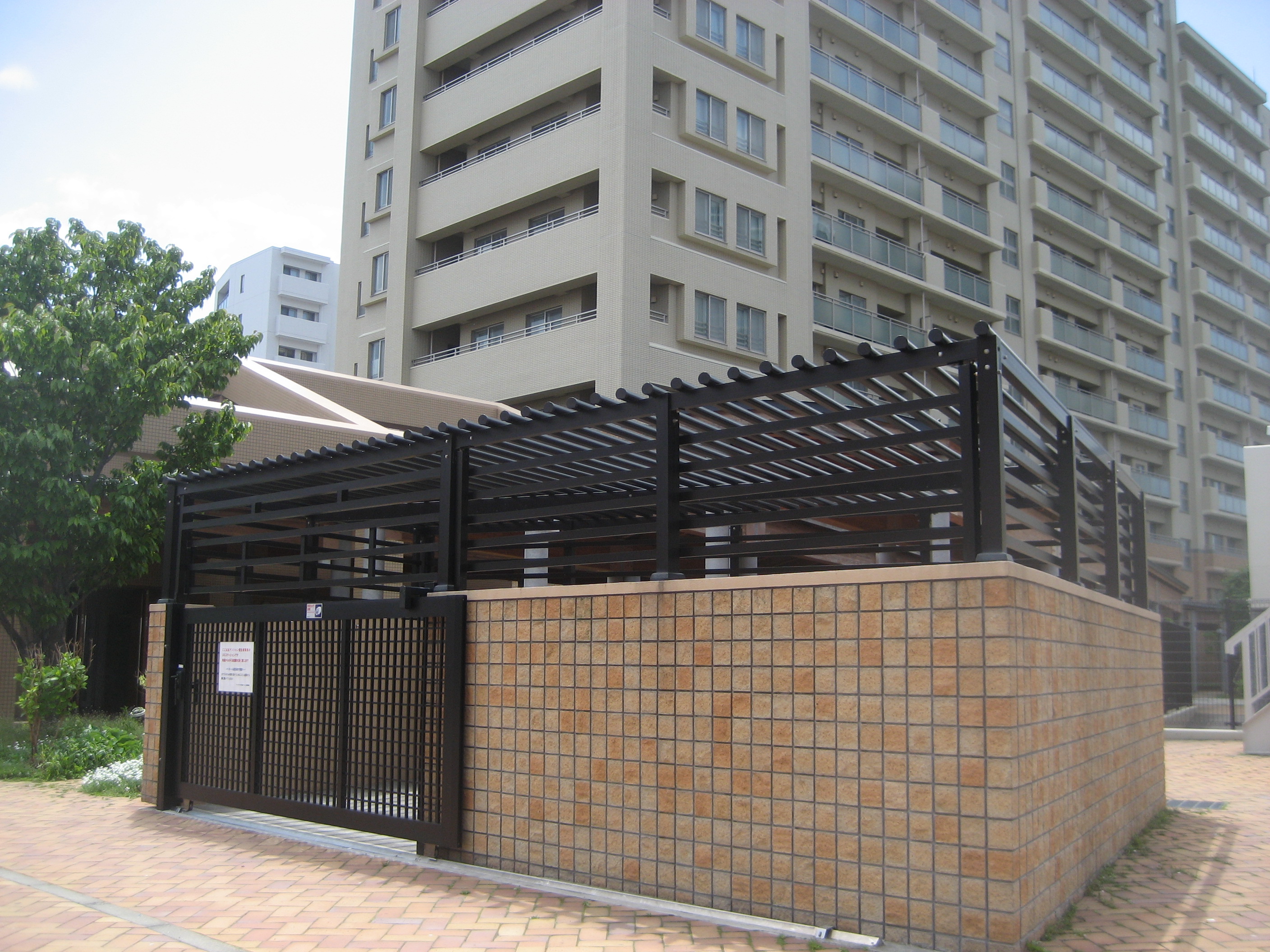ゴミステーション①（札幌市・某マンション）